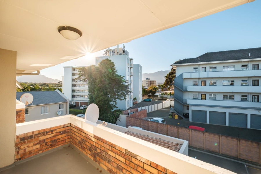 2 Bedroom Property for Sale in Plumstead Western Cape